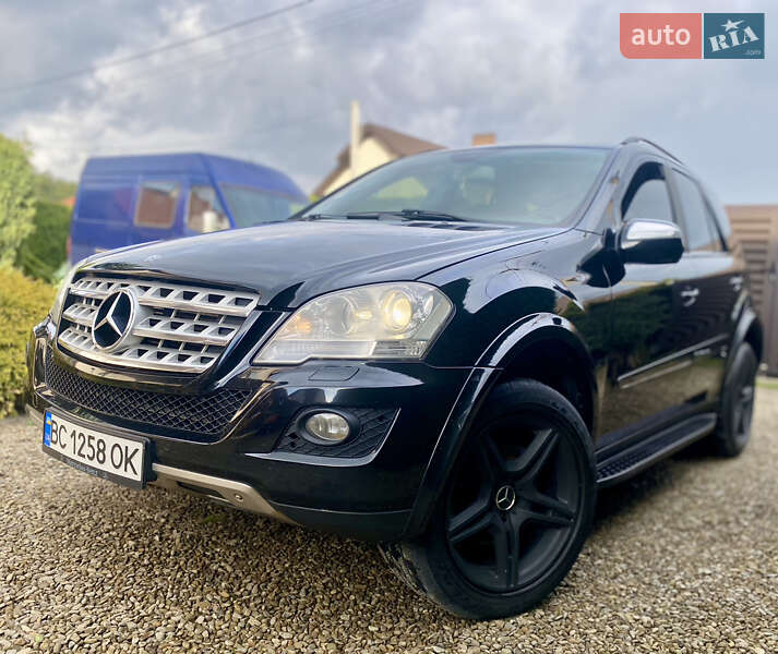 Внедорожник / Кроссовер Mercedes-Benz M-Class 2008 в 