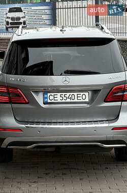 Внедорожник / Кроссовер Mercedes-Benz M-Class 2012 в 