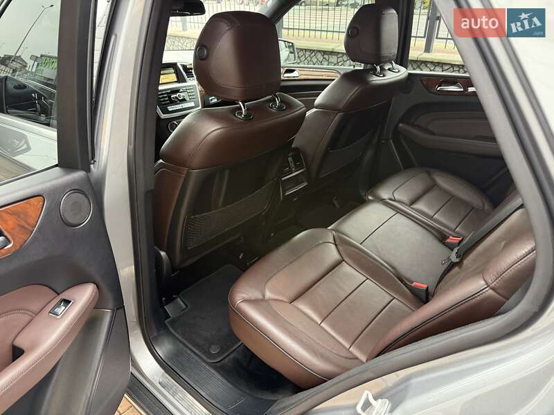 Позашляховик / Кросовер Mercedes-Benz M-Class 2012 в Білій Церкві фото 35 Позашляховик / Кросовер Mercedes-Benz M-Class 2012 в Білій Церкві