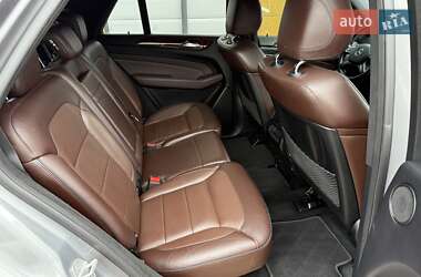 Внедорожник / Кроссовер Mercedes-Benz M-Class 2012 в 