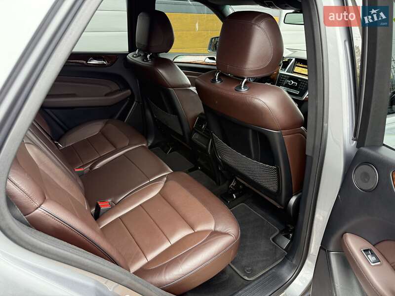 Позашляховик / Кросовер Mercedes-Benz M-Class 2012 в Білій Церкві фото 41 Позашляховик / Кросовер Mercedes-Benz M-Class 2012 в Білій Церкві