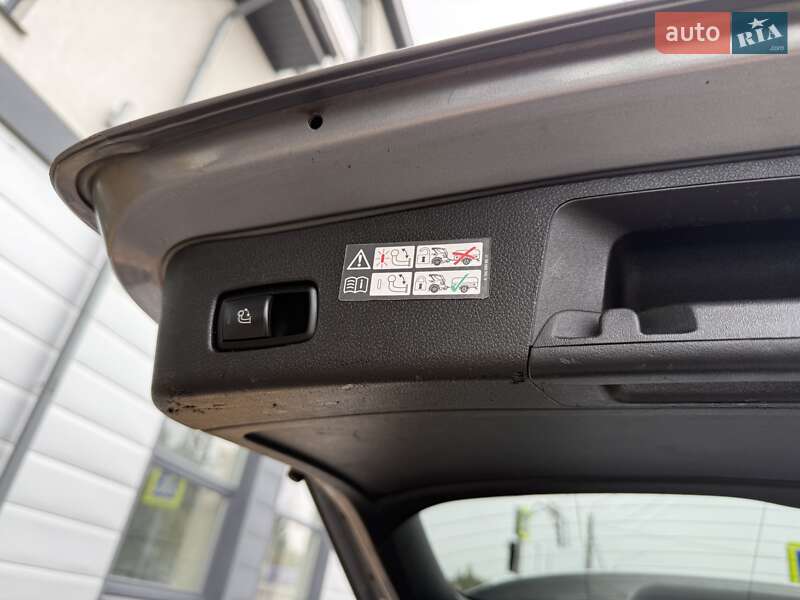 Позашляховик / Кросовер Mercedes-Benz M-Class 2012 в Білій Церкві фото 54 Позашляховик / Кросовер Mercedes-Benz M-Class 2012 в Білій Церкві