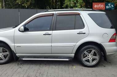 Позашляховик / Кросовер Mercedes-Benz M-Class 2005 в 