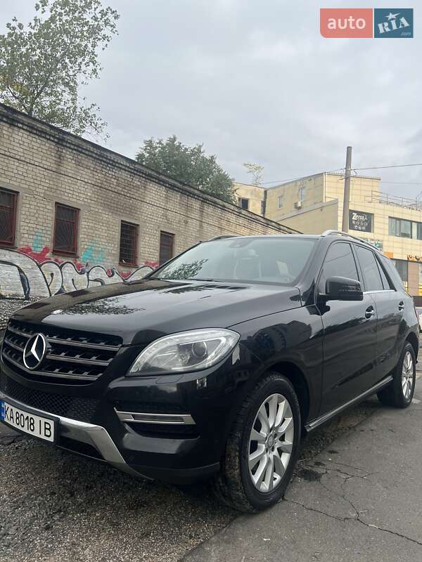 Позашляховик / Кросовер Mercedes-Benz M-Class 2015 в Одесі