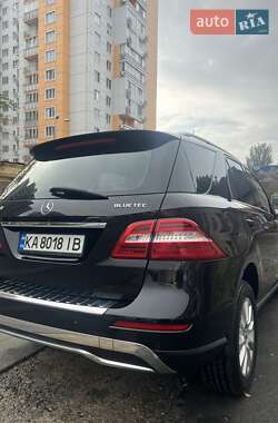 Внедорожник / Кроссовер Mercedes-Benz M-Class 2015 в 
