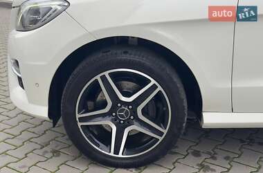 Внедорожник / Кроссовер Mercedes-Benz M-Class 2012 в 
