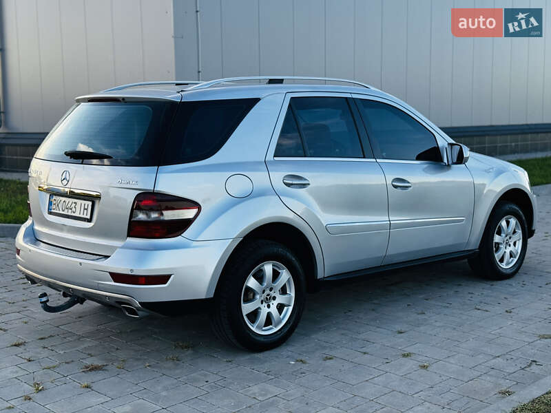 Позашляховик / Кросовер Mercedes-Benz M-Class 2008 в Здолбуніві
