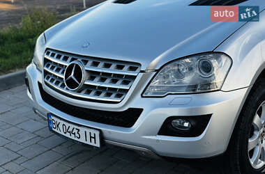 Внедорожник / Кроссовер Mercedes-Benz M-Class 2008 в 