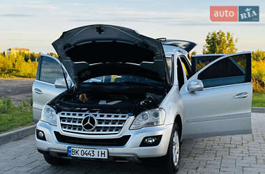 Внедорожник / Кроссовер Mercedes-Benz M-Class 2008 в 