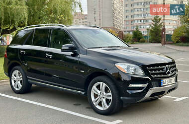 Внедорожник / Кроссовер Mercedes-Benz M-Class 2012 в 
