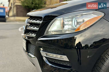 Внедорожник / Кроссовер Mercedes-Benz M-Class 2012 в 