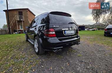 Внедорожник / Кроссовер Mercedes-Benz M-Class 2006 в 