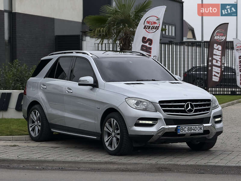 Внедорожник / Кроссовер Mercedes-Benz M-Class 2011 в Ужгороде фото 6 Внедорожник / Кроссовер Mercedes-Benz M-Class 2011 в Ужгороде