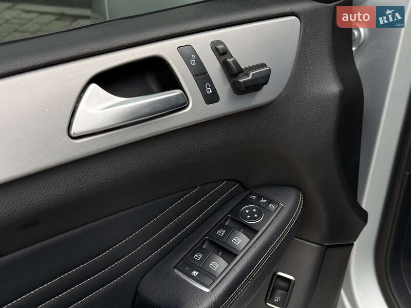 Внедорожник / Кроссовер Mercedes-Benz M-Class 2011 в Ужгороде фото 23 Внедорожник / Кроссовер Mercedes-Benz M-Class 2011 в Ужгороде