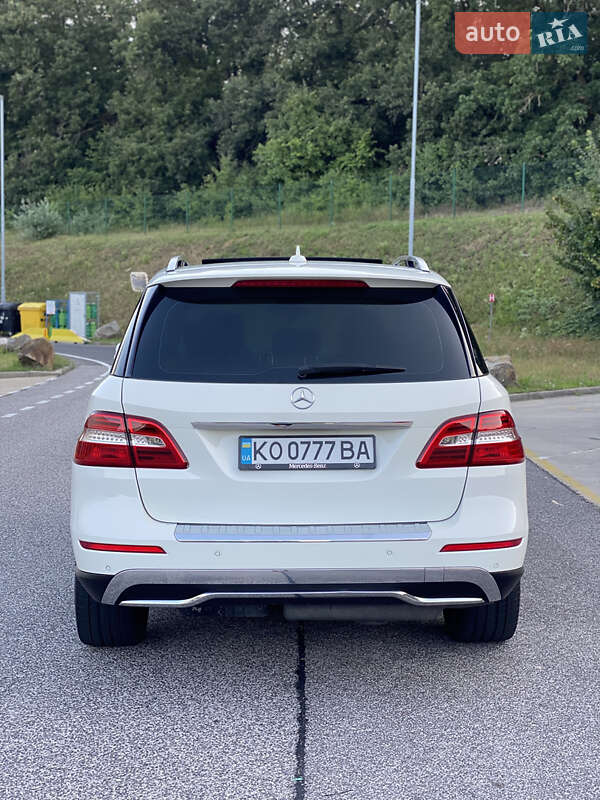 Внедорожник / Кроссовер Mercedes-Benz M-Class 2012 в Мукачево