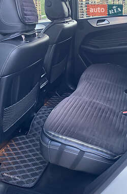 Внедорожник / Кроссовер Mercedes-Benz M-Class 2012 в 