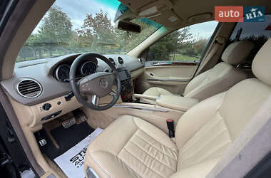 Позашляховик / Кросовер Mercedes-Benz M-Class 2005 в 