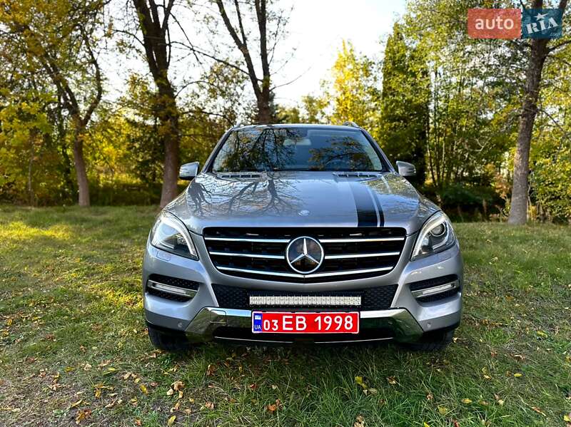 Позашляховик / Кросовер Mercedes-Benz M-Class 2012 в Ковелі