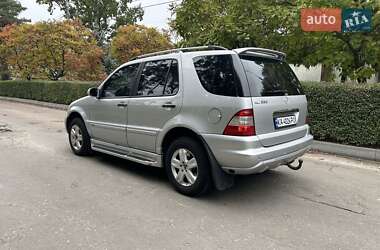 Позашляховик / Кросовер Mercedes-Benz M-Class 2004 в 