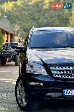 Внедорожник / Кроссовер Mercedes-Benz M-Class 2007 в 