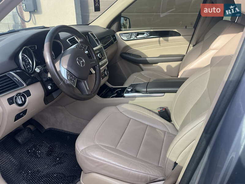 Позашляховик / Кросовер Mercedes-Benz M-Class 2014 в Одесі