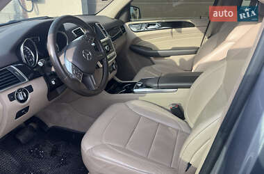 Позашляховик / Кросовер Mercedes-Benz M-Class 2014 в 