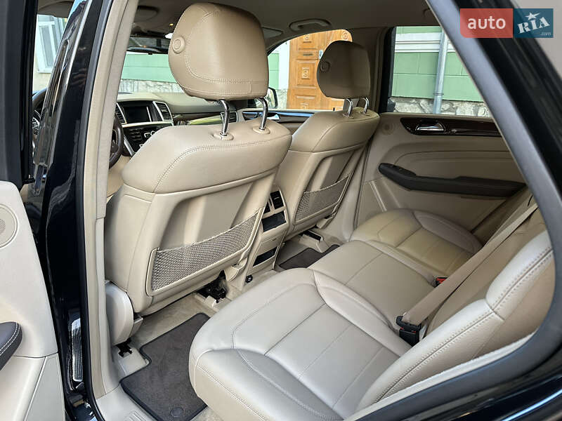 Позашляховик / Кросовер Mercedes-Benz M-Class 2012 в Кам'янець-Подільському фото 37 Позашляховик / Кросовер Mercedes-Benz M-Class 2012 в Кам'янець-Подільському