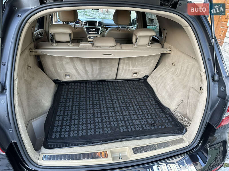Позашляховик / Кросовер Mercedes-Benz M-Class 2012 в Кам'янець-Подільському фото 49 Позашляховик / Кросовер Mercedes-Benz M-Class 2012 в Кам'янець-Подільському