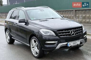 Внедорожник / Кроссовер Mercedes-Benz M-Class 2013 в 