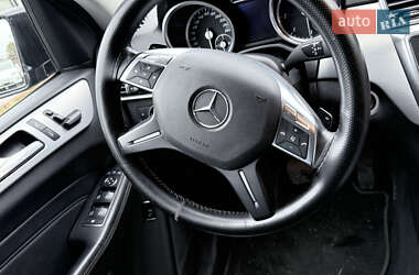 Внедорожник / Кроссовер Mercedes-Benz M-Class 2013 в 
