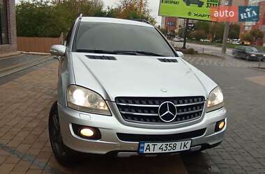 Внедорожник / Кроссовер Mercedes-Benz M-Class 2008 в 