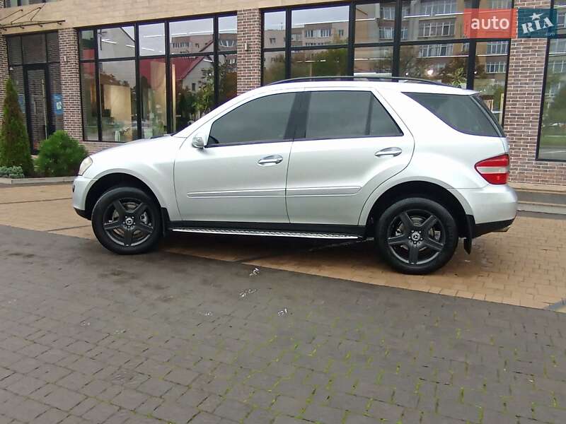 Внедорожник / Кроссовер Mercedes-Benz M-Class 2008 в Ивано-Франковске