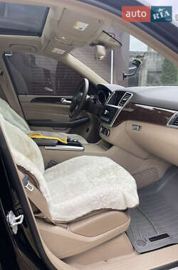 Внедорожник / Кроссовер Mercedes-Benz M-Class 2013 в 