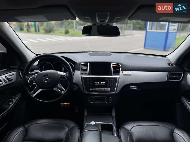 Позашляховик / Кросовер Mercedes-Benz M-Class 2012 в Дубні фото 9 Позашляховик / Кросовер Mercedes-Benz M-Class 2012 в Дубні