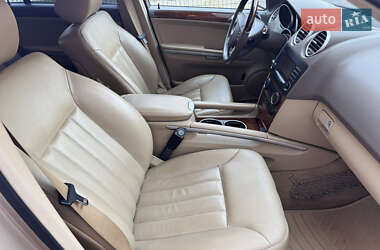 Позашляховик / Кросовер Mercedes-Benz M-Class 2007 в 