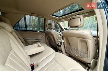 Внедорожник / Кроссовер Mercedes-Benz M-Class 2009 в 