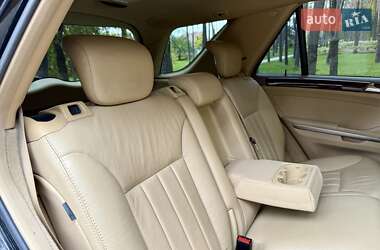 Внедорожник / Кроссовер Mercedes-Benz M-Class 2009 в 