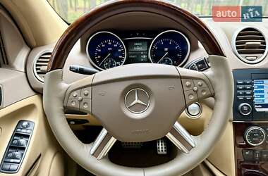 Внедорожник / Кроссовер Mercedes-Benz M-Class 2009 в 