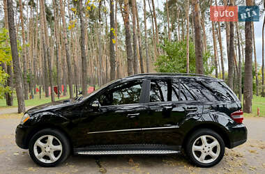 Внедорожник / Кроссовер Mercedes-Benz M-Class 2009 в 