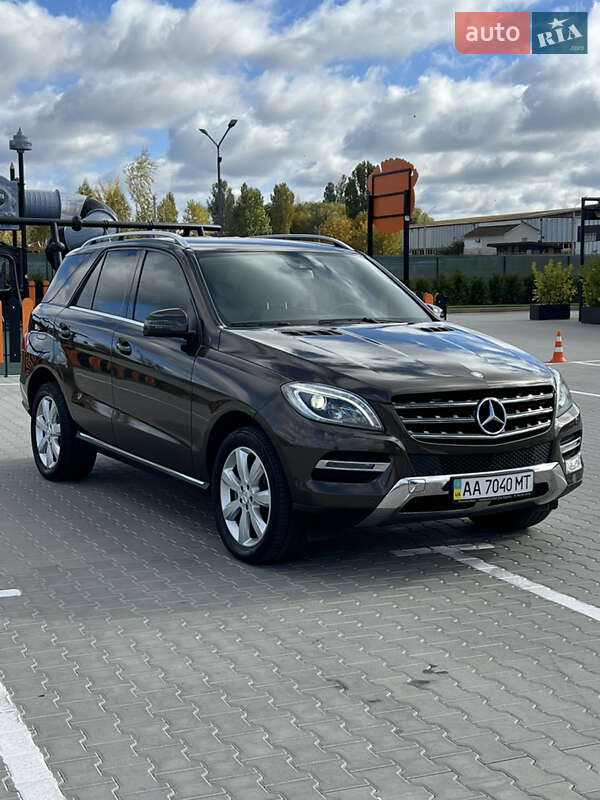 Позашляховик / Кросовер Mercedes-Benz M-Class 2013 в Вінниці
