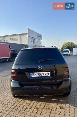 Внедорожник / Кроссовер Mercedes-Benz M-Class 2008 в 