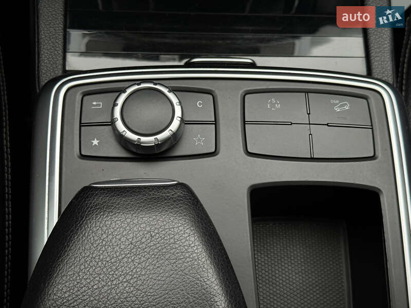 Внедорожник / Кроссовер Mercedes-Benz M-Class 2013 в Луцке