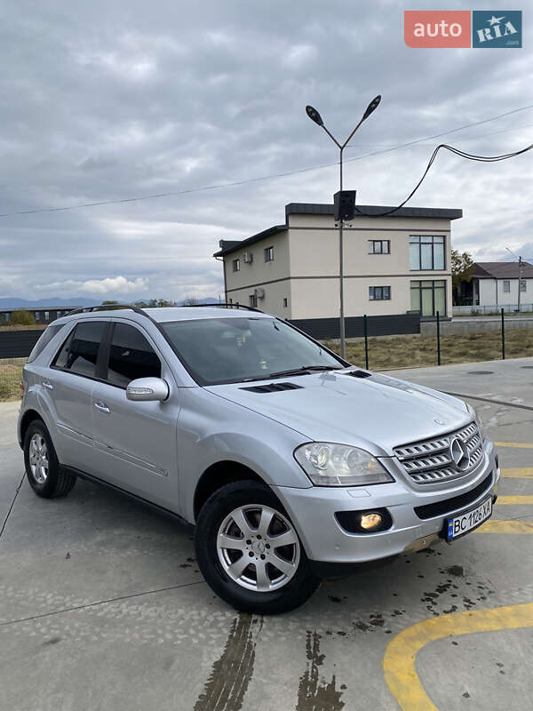 Позашляховик / Кросовер Mercedes-Benz M-Class 2007 в Тячеві