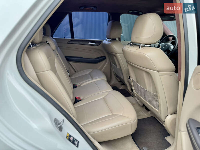Позашляховик / Кросовер Mercedes-Benz M-Class 2012 в Ужгороді