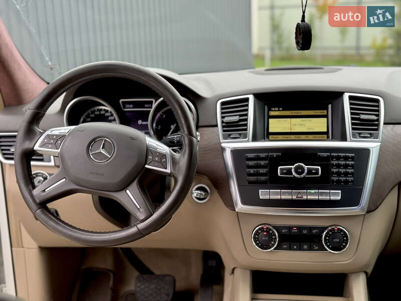 Позашляховик / Кросовер Mercedes-Benz M-Class 2012 в Ужгороді