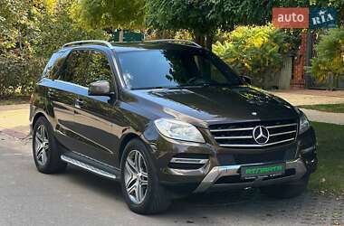 Внедорожник / Кроссовер Mercedes-Benz M-Class 2012 в 