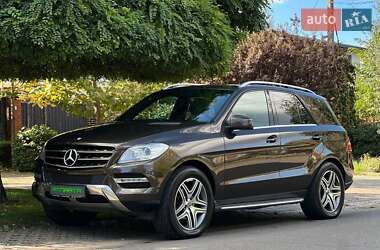 Позашляховик / Кросовер Mercedes-Benz M-Class 2012 в Одесі