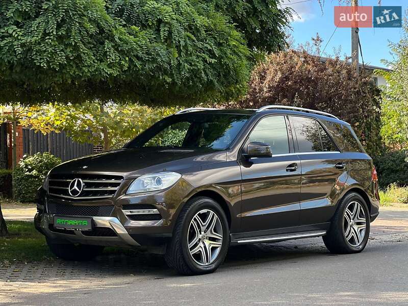 Mercedes-Benz M-Class 2012
