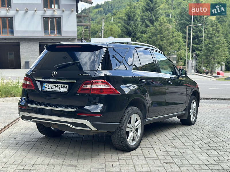 Внедорожник / Кроссовер Mercedes-Benz M-Class 2013 в Рахове фото 5 Внедорожник / Кроссовер Mercedes-Benz M-Class 2013 в Рахове