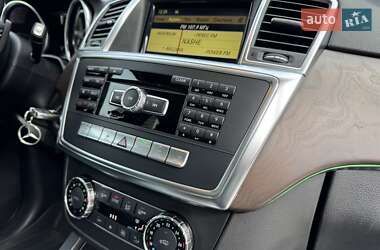 Внедорожник / Кроссовер Mercedes-Benz M-Class 2011 в 